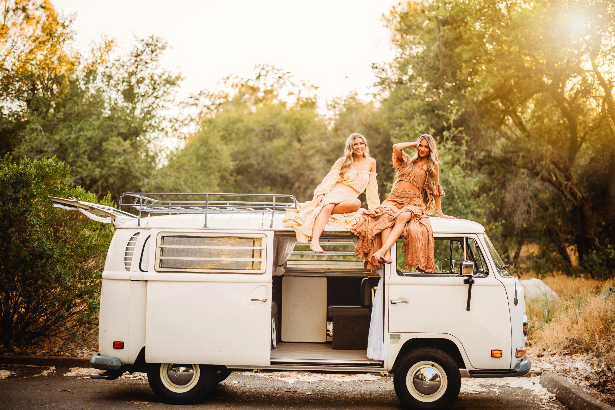 high school senior photos VW Bus Photoshoot